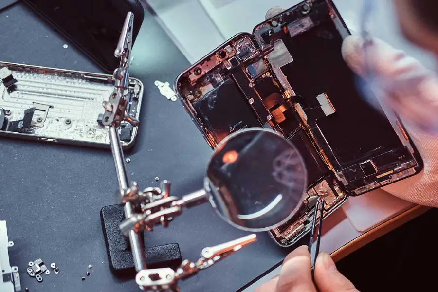 atelier de réparation mobile pas cher fiable professionnel Réparazard Lardin Saint Lazare