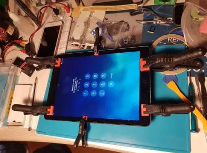 Intervention réparation tablette qualité atelier professionnel