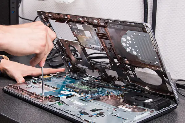 Réparazard réalise le nettoyage professionnel et l’optimisation d’ordinateur pour améliorer performance et service local de qualité