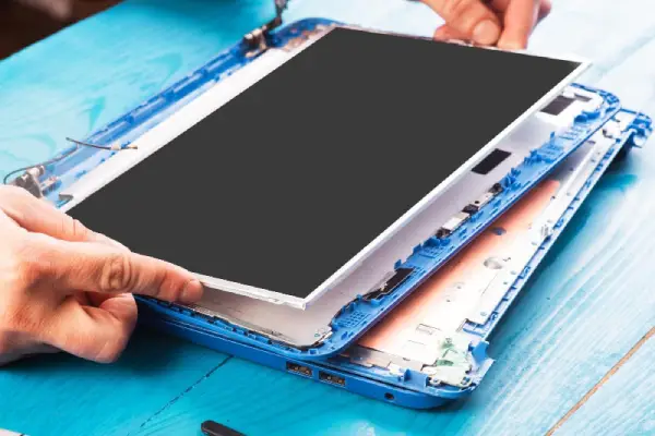 Réparazard effectue le remplacement professionnel d’écran de tablette ou iPad avec service rapide et fiable au Lardin Saint-Lazare